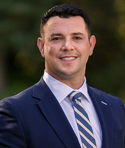 Brendon Elliot Headshot